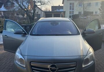 Opel Insignia 279.000 km 2.550 &euro; Regensburg 93059