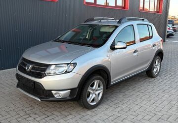 Dacia Sandero 9.300 km 8.980 &euro; Walderbach 93194