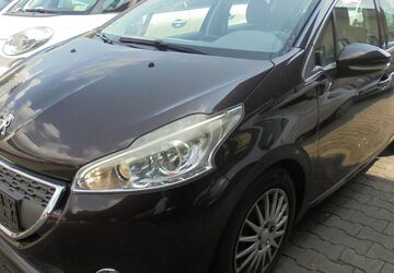 Peugeot 208 43.865 km 5.299 &euro; Regensburg 93055