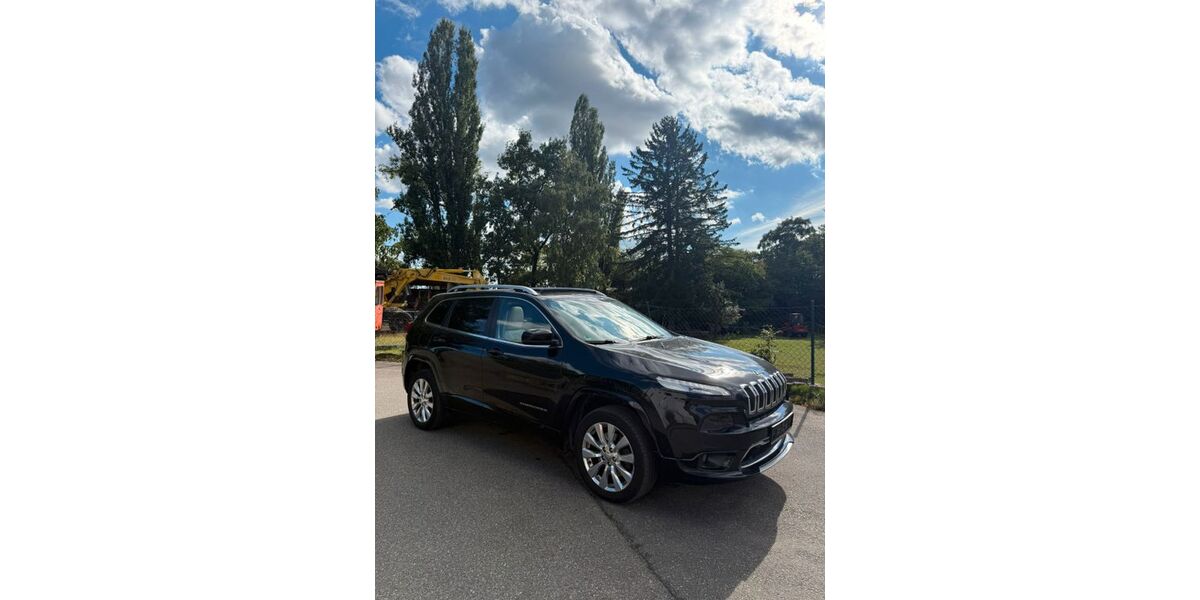 Jeep Cherokee 223.000 km 10.990 &euro; Regensburg 93047