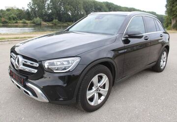 Mercedes-Benz GLC 200 65.571 km 31.178 &euro; Regensburg 93055