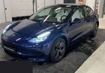Tesla Model 3 48.559 km 29.600 &euro; Obertraubling 93083