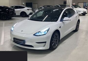 Tesla Model 3 52.341 km 24.400 &euro; Obertraubling 93083