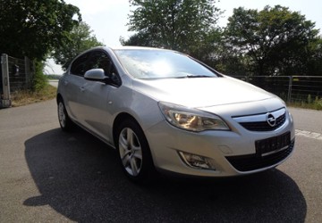 Opel Astra 194.045 km 2.300 &euro; Regensburg 93055