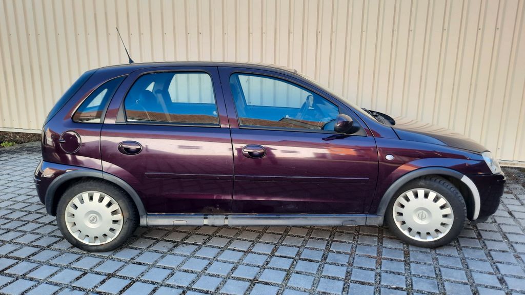 Opel Corsa 235.650 km 750 &euro; Pfatter 93102