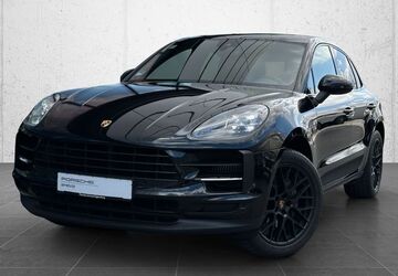 Porsche Macan 93.700 km 49.900 &euro; Regensburg 93055