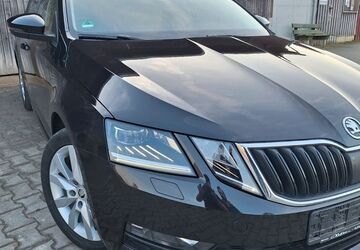 Skoda Octavia 92.100 km 16.800 &euro; Regensburg 93055