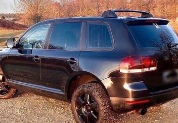 VW Touareg 241.001 km 7.299 &euro; Hemau 93155