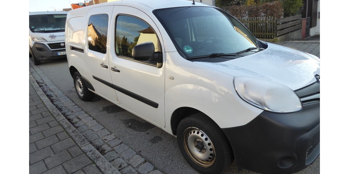 Renault Kangoo 77.000 km 10.900 &euro; Regensburg 93019