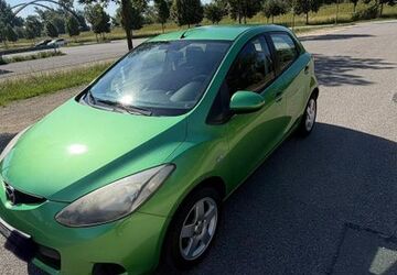 Mazda 2 186.000 km 1.000 &euro; Regensburg 93053