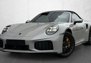 Porsche 992 6.000 km 332.900 &euro; Regensburg 93055