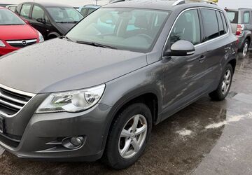 VW Tiguan 235.425 km 7.950 &euro; Maxhütte -Haidhof 93142