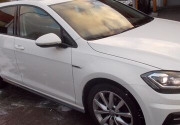 VW Golf 93.000 km 16.500 &euro; Schierling 84069