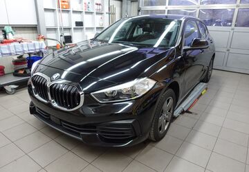 BMW 118 113.000 km 15.900 &euro; Kelheim 93309