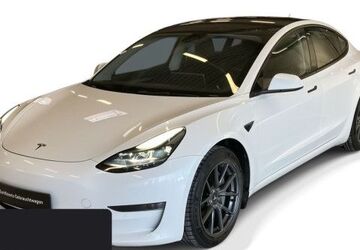 Tesla Model 3 56.354 km 28.000 &euro; Obertraubling 93083