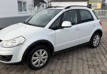 Suzuki SX4 226.792 km 3.499 &euro; Maxhütte -Haidhof 93142