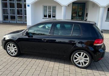 VW Golf 174.173 km 5.799 &euro; Regensburg 93051