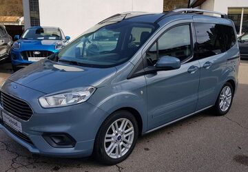 Ford Tourneo Courier 69.800 km 12.990 &euro; Schönhofen und Neutraubling 93152