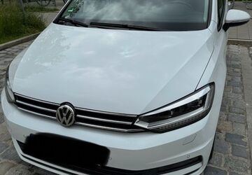 VW Touran 156.000 km 16.490 &euro; Regensburg 93059