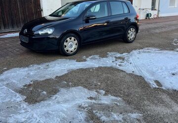 VW Golf 224.000 km 4.100 &euro; Eltheim 93092