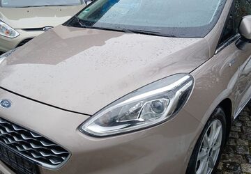Ford Fiesta 137.000 km 8.499 &euro; Regensburg-Bernhardswald 93170