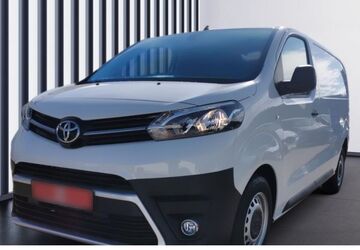 Toyota Proace (Verso) 5.680 km 31.980 &euro; Nittendorf 93152