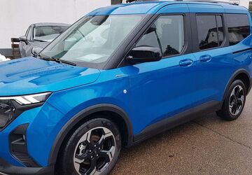 Ford Tourneo Courier 9.900 km 25.990 &euro; Schönhofen und Neutraubling 93152