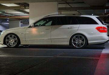 Mercedes-Benz E 350 226.100 km 12.000 &euro; Regenstauf 93128