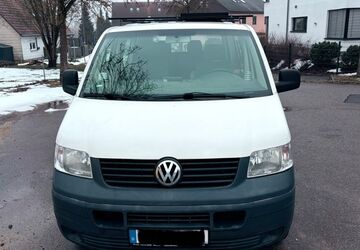 VW T5 andere 278.000 km 9.000 &euro; Regensburg 93055