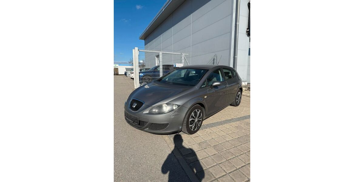 Seat Leon 240.506 km 2.490 &euro; Regensburg 94467