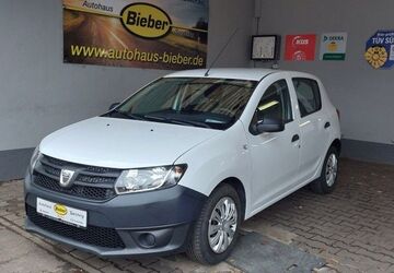 Dacia Sandero 116.714 km 3.700 &euro; Sarching 93092