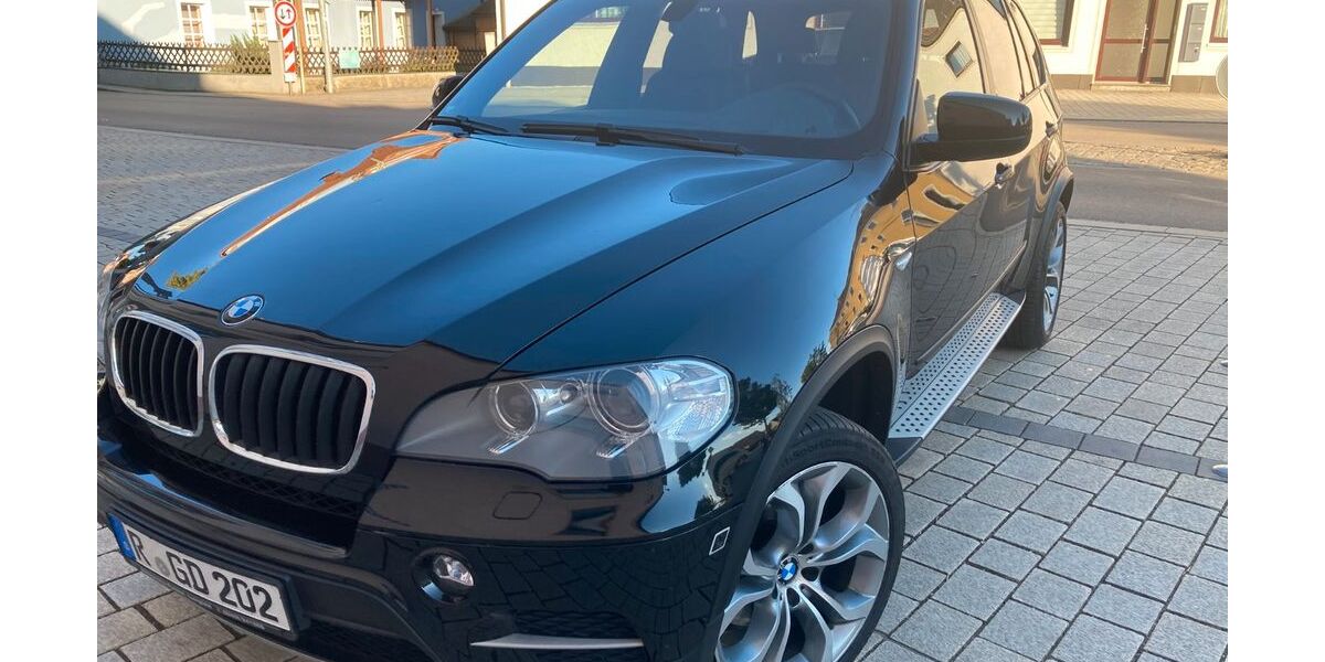 BMW X5 215.000 km 12.950 &euro; Regensburg 93047
