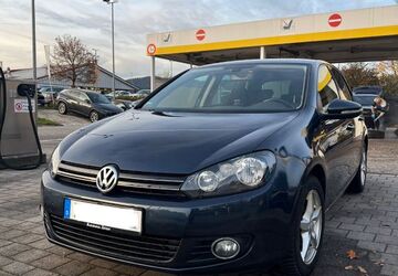 VW Golf 154.000 km 5.150 &euro; Regensburg 93049