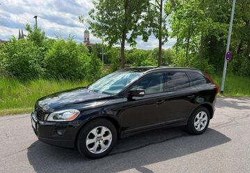 Volvo XC60 182.000 km 9.000 &euro; Regensburg 93059