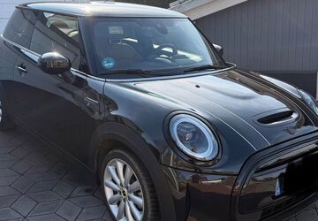 Mini Cooper SE 34.000 km 19.200 &euro; Geiselhöring 94333