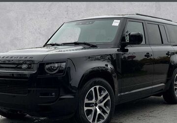 Land Rover Defender 15.000 km 96.895 &euro; Regensburg 93059