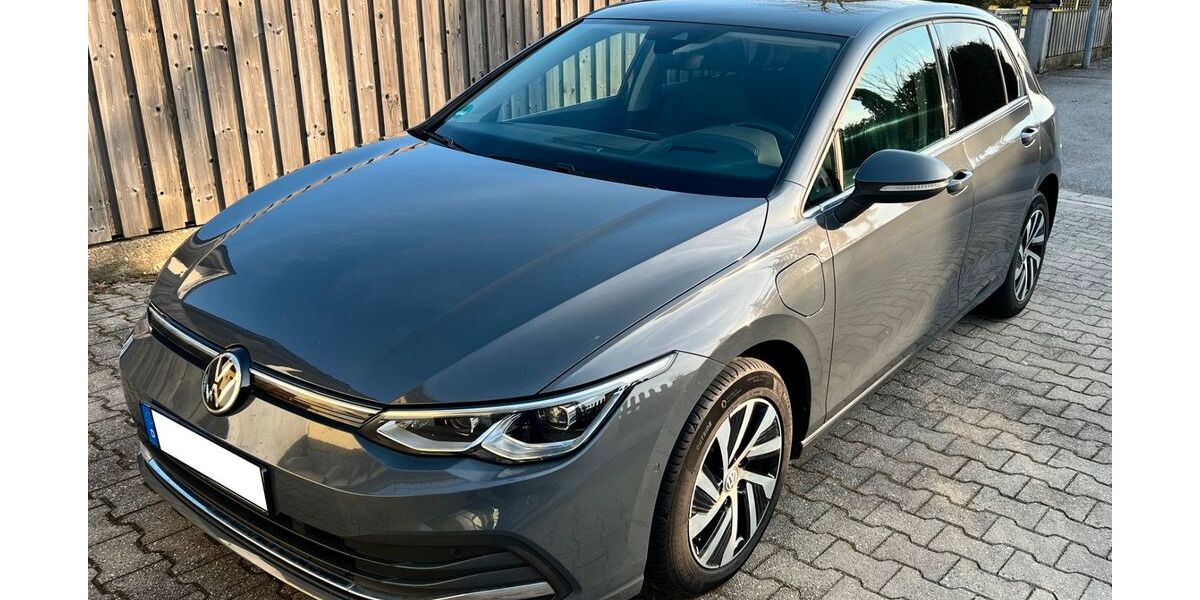 VW Golf 122.500 km 17.999 &euro; Pfatter 93102