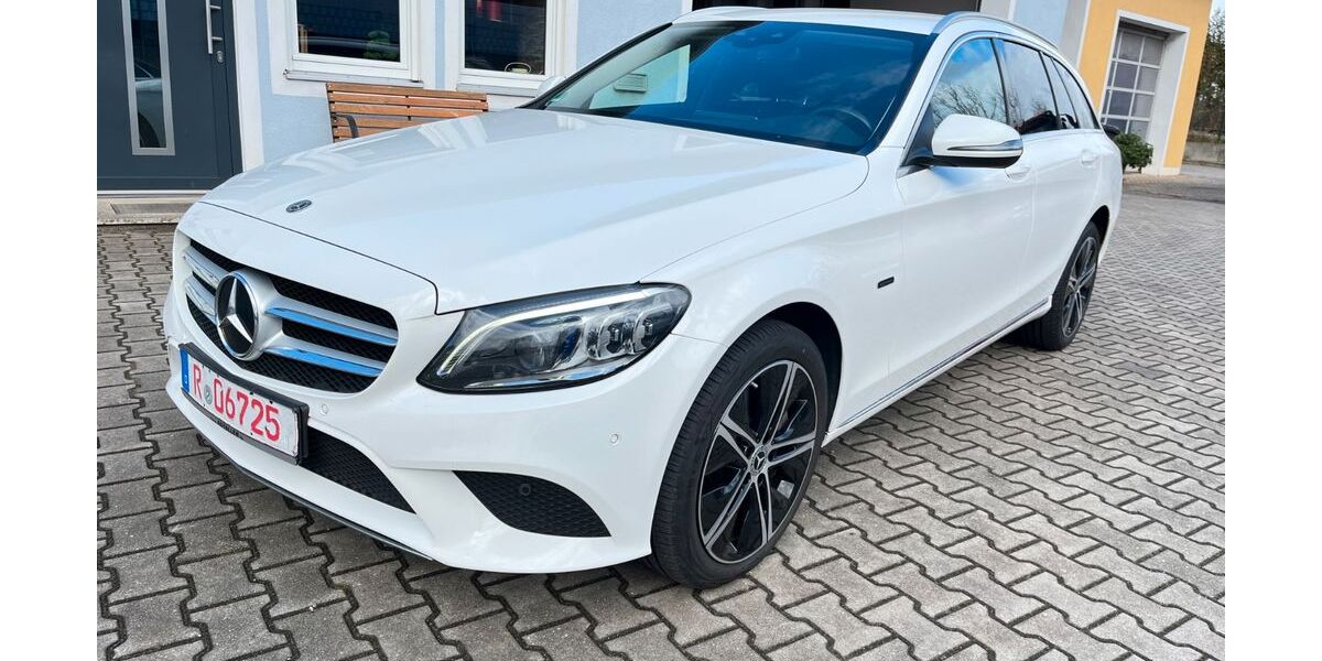Mercedes-Benz C 300 209.674 km 15.900 &euro; Regenstauf 93128