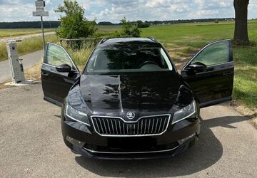 Skoda Superb 88.000 km 20.500 &euro; Burglengenfeld 93133