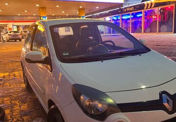 Renault Twingo 112.536 km 4.000 &euro; Regensburg 93051