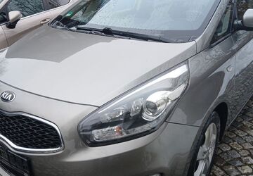 Kia Carens 232.000 km 4.999 &euro; Regensburg-Bernhardswald 93170