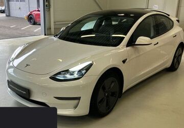 Tesla Model 3 29.716 km 32.500 &euro; Obertraubling 93083