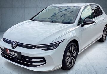 VW Golf 4.900 km 27.670 &euro; Regensburg 93049