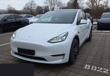 Tesla Model Y 48.578 km 39.700 &euro; Obertraubling 93083