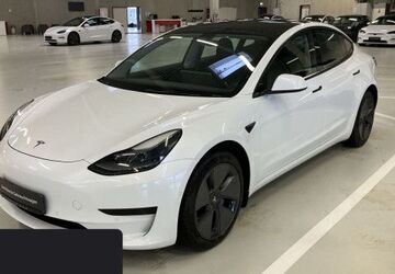 Tesla Model 3 79.619 km 25.200 &euro; Obertraubling 93083
