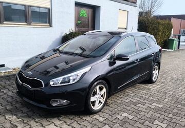 Kia ceed Sportswagon 223.000 km 4.400 &euro; Regensburg 93057