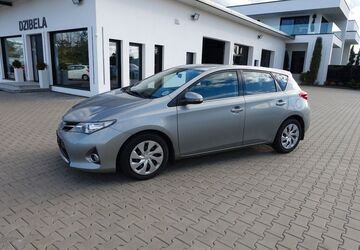 Toyota Auris 200.000 km 5.900 &euro; Abensberg 93326