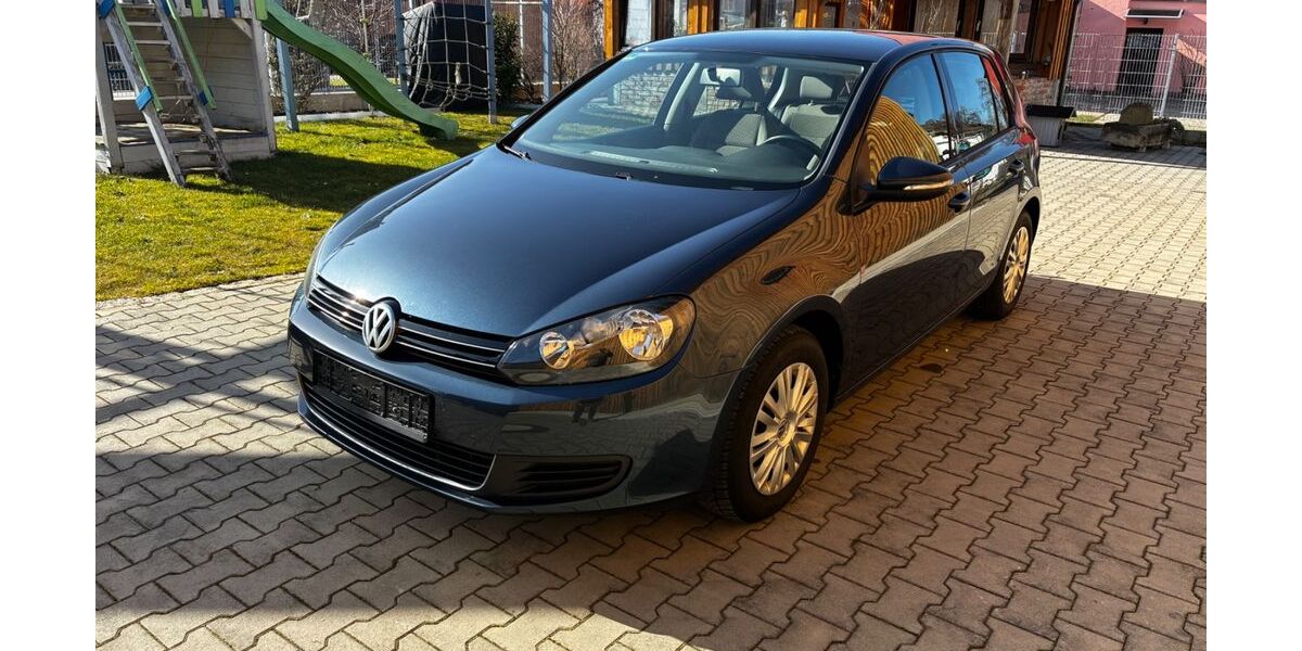 VW Golf 212.000 km 3.999 &euro; Pfatter 93102