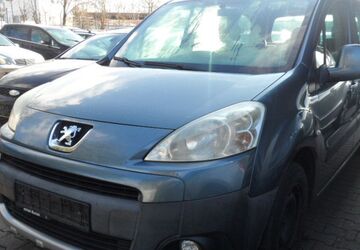 Peugeot Partner Tepee 144.386 km 3.150 &euro; Regensburg 93055