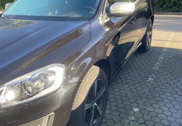 Volvo XC60 150.000 km 21.900 &euro; Regensburg 93053